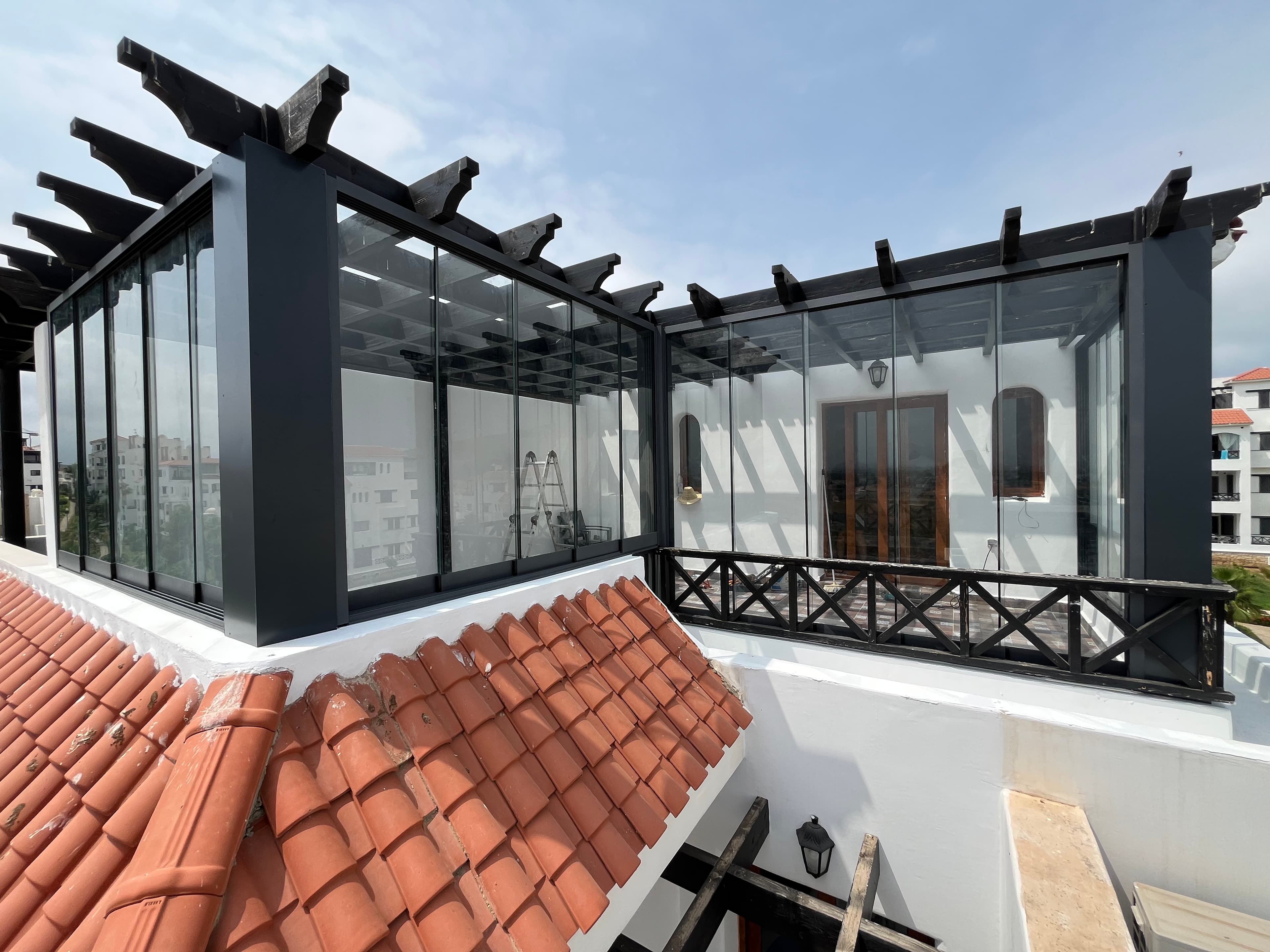 Pergola & Fermeture Terrasse Bord de Mer — Vue 1